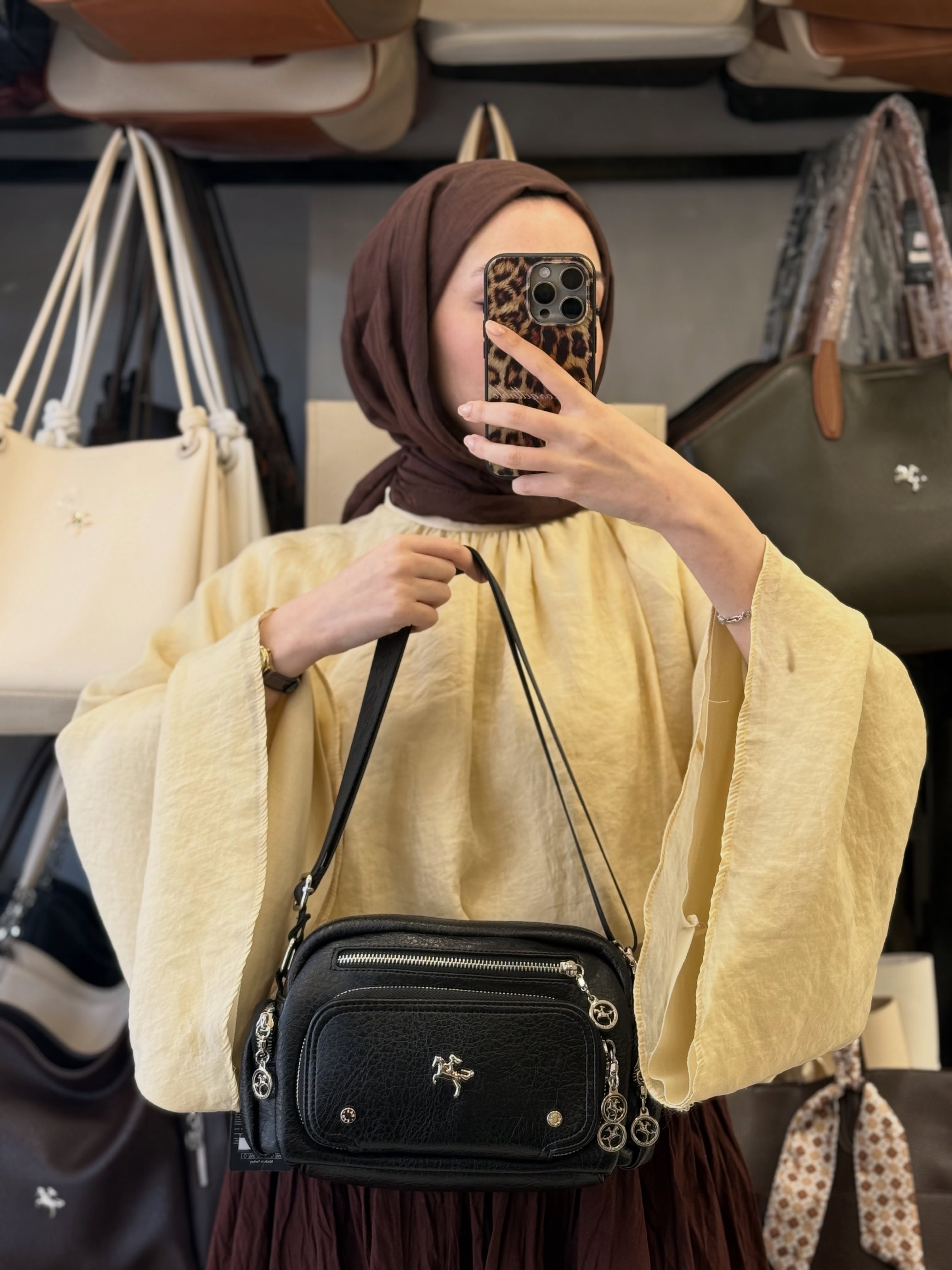 Nas Bag Siyah Yumuşak Dokulu Kadın El ve Omuz Çantası - 1476