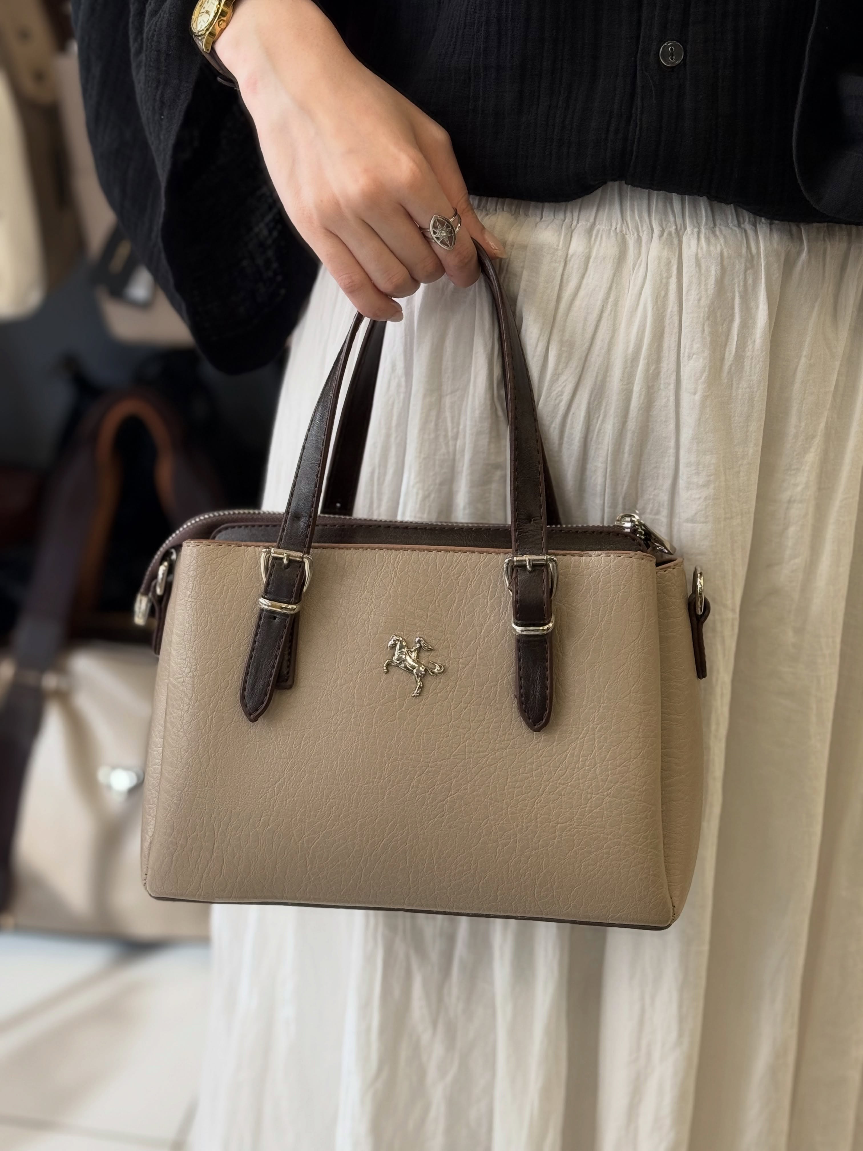 Nas Bag Kemer Detaylı Kadın Çantası - 1510