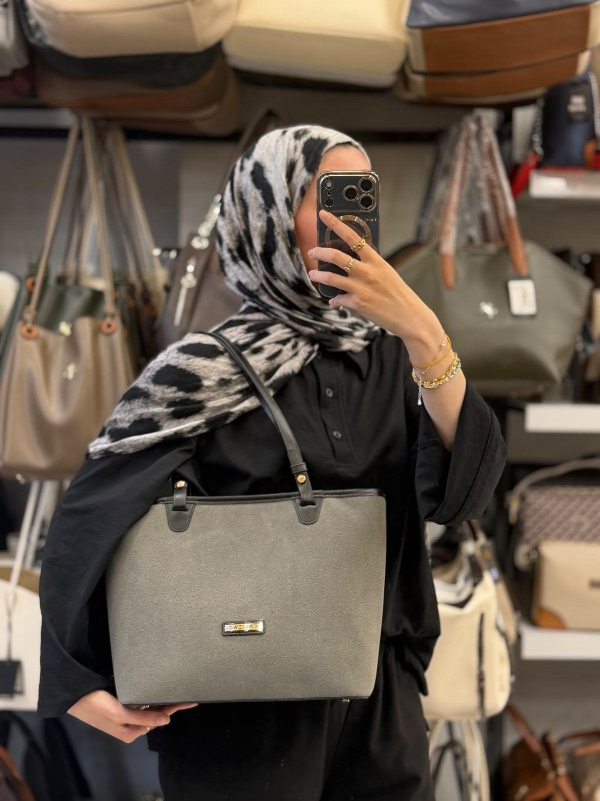Nas Bag Gri Süet Geniş Hacimli Günlük Omuz Çantası - 1566