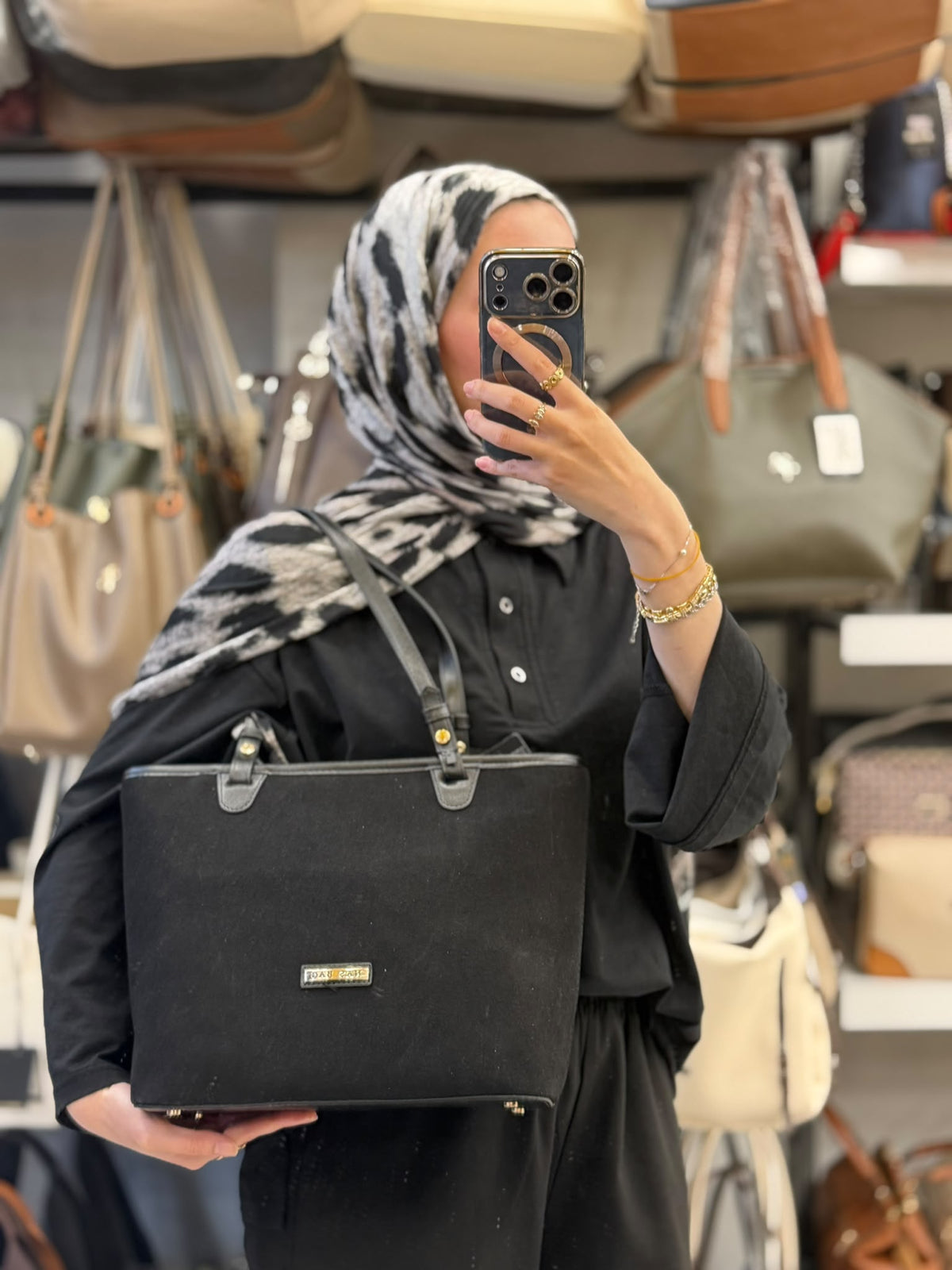 Nas Bag Siyah Süet Geniş Hacimli Günlük Omuz Çantası - 1566