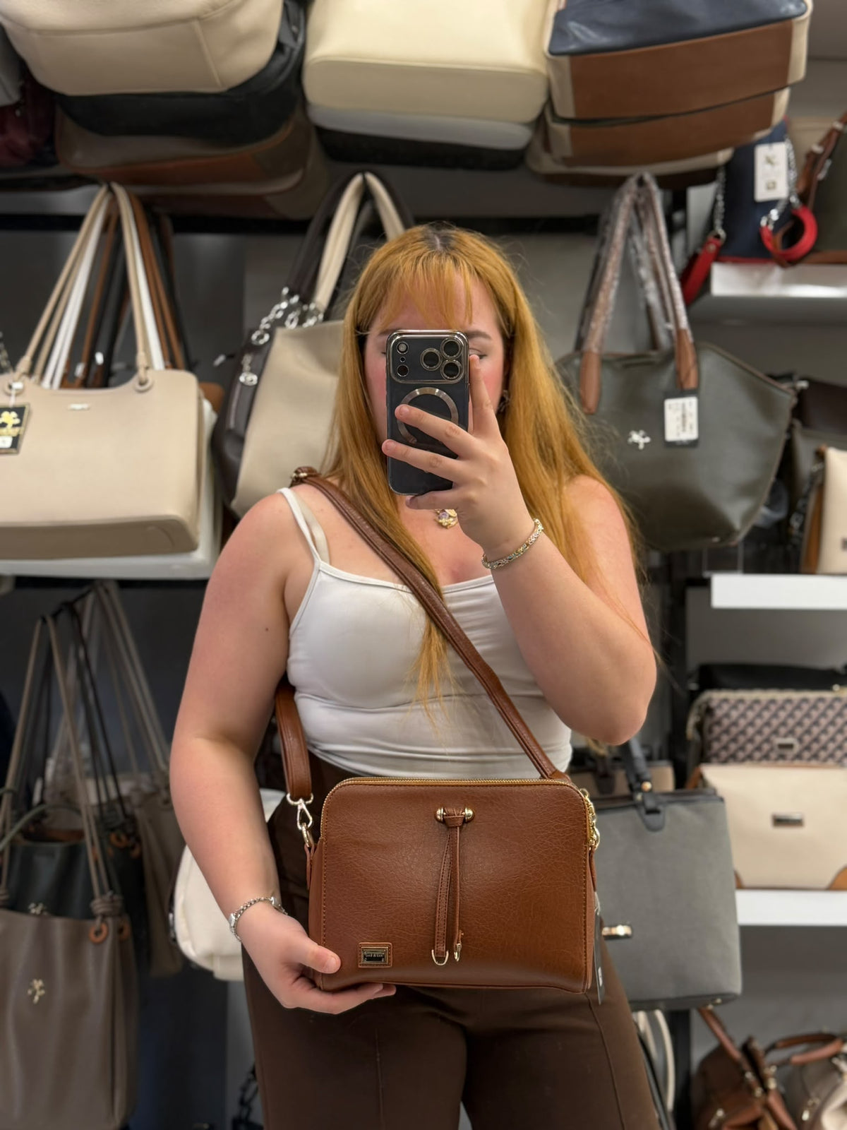 Nas Bag Taba Püskül Detaylı Yumuşak Deri Kadın Çantası - 461