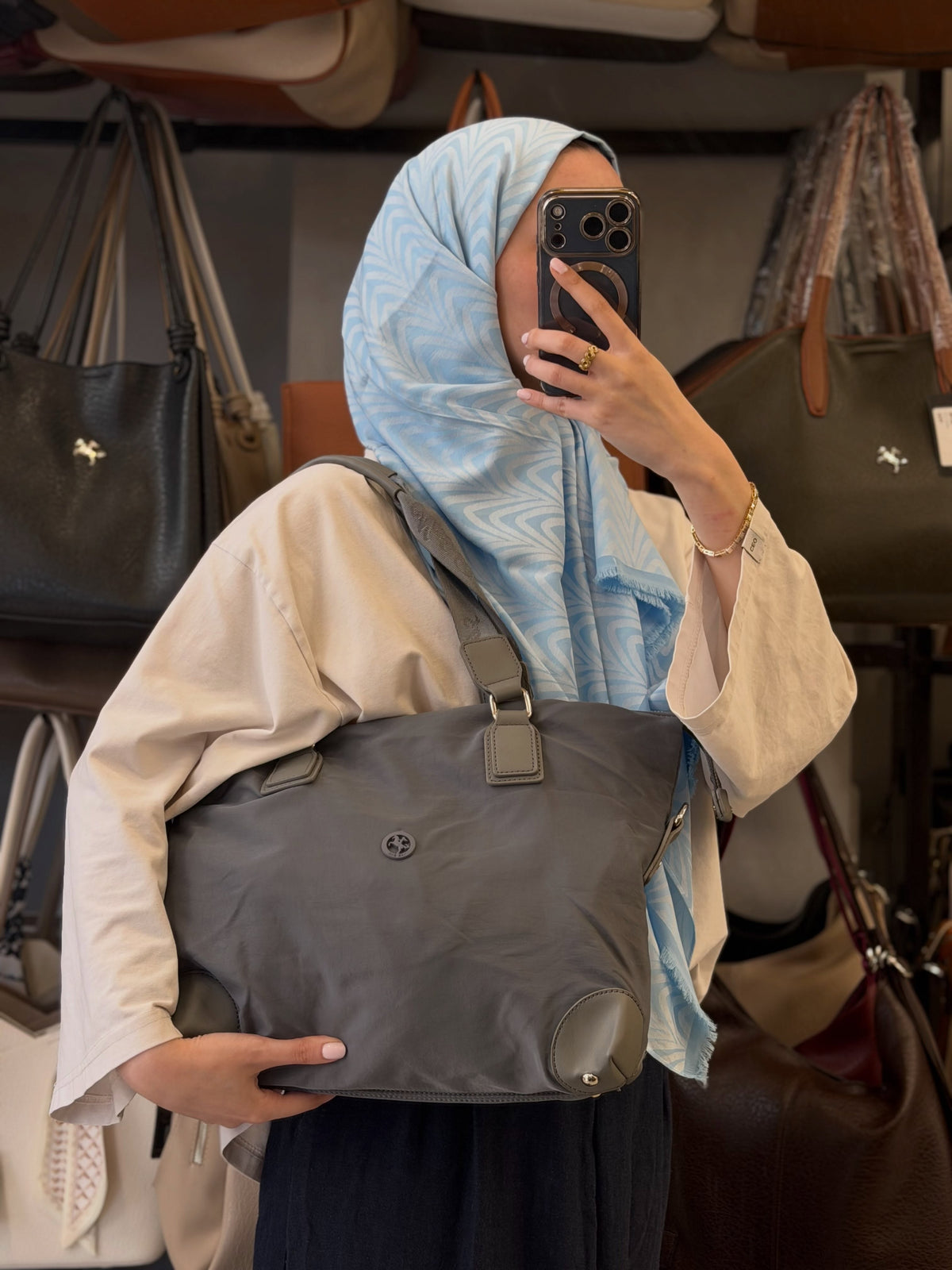 Nas Bag Gri Su Geçirmez Geniş Hacimli Kadın Çantası - NS2341